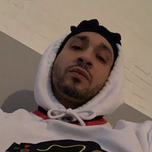 Meet your Posher, Roberto